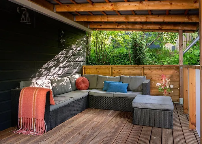 Vlinder, In De Bossen